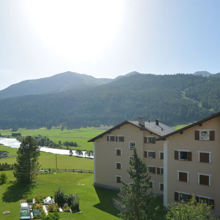 3.5-Zimmer-Wohnung mit zwei Balkonen und schöner Aussicht